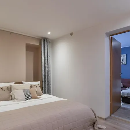 Apartment Cozy Near The Sea *