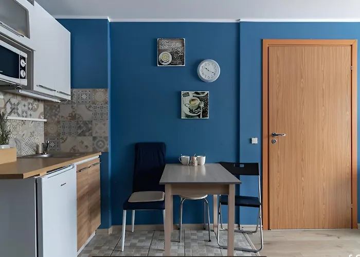 Apartment Cozy Near The Sea